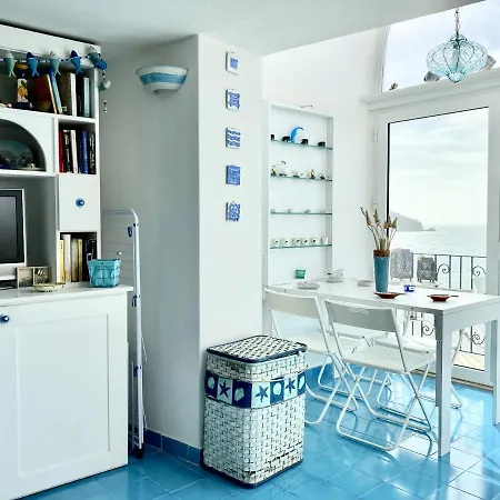 Holidaycasa Nick - Con Terrazzo Vista Mare Appartamento Sperlonga